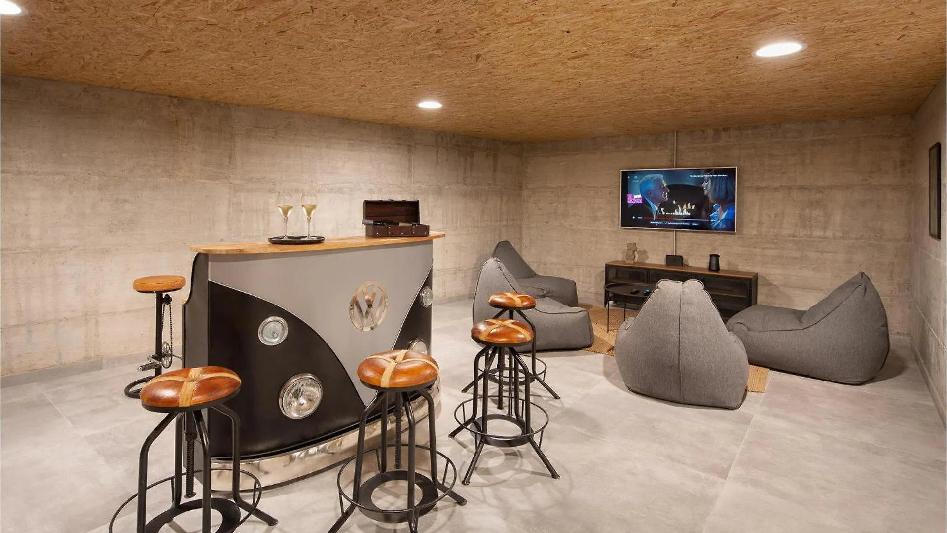 Villa Carbon Residence Лабин